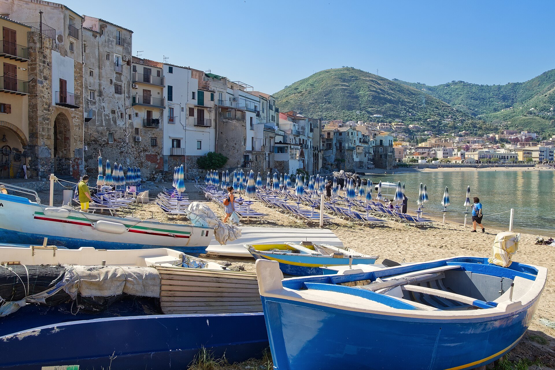 Porto Vecchio et front de mer de Cefalù en Sicile