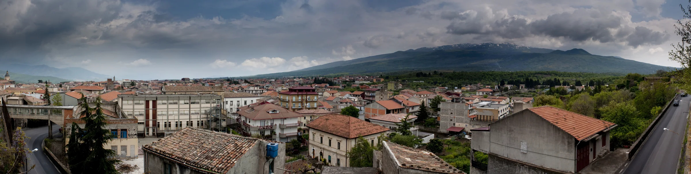 Panorama de Randazzo avec l’Etna à l’arrière-plan